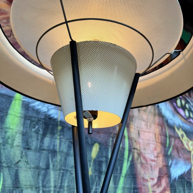 Gerald Thurston Tripod Floor Lamp – Original Shade & Diffuser Excellent Condition For Sale - Image 9 of 12