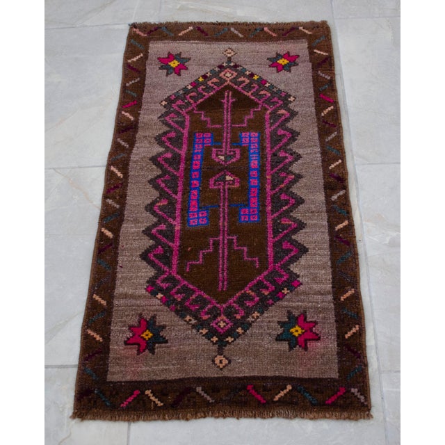Hand Knotted Low Pile Turkish Yastik Petite Rug Organic Wool Mat - 18'' X 33'' For Sale - Image 12 of 12