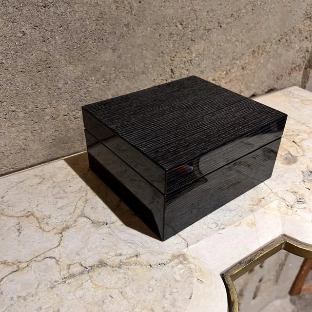 Casa Di Sorrento Modern Jewelry Music Box Gray Gloss Oak Wood For Sale - Image 4 of 12