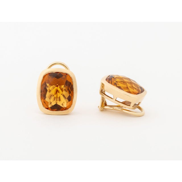 Modern Rose Gold and Citrine Clip Earrings For Sale In New York - Image 6 of 10
