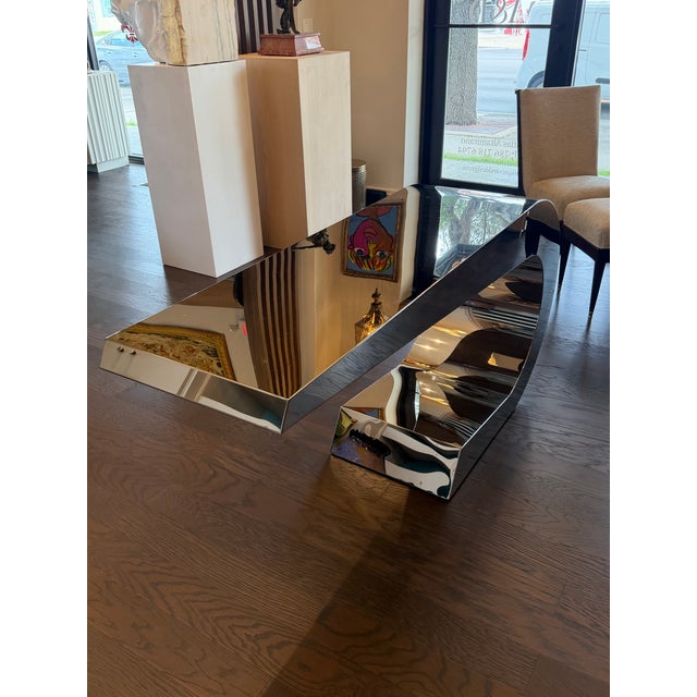 Late 20th Century Italian Mid Century Modern Console Table . For Sale - Image 5 of 9