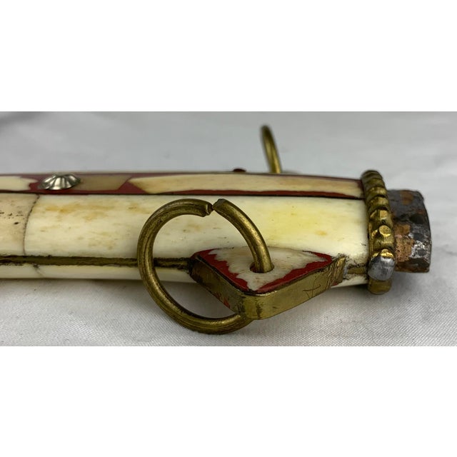 Early 20th Century Traditional Curved Moroccan Dagger For Sale - Image 5 of 11
