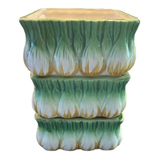 Set of 3 Vintage Georges Briard l'Oignon Bowls For Sale