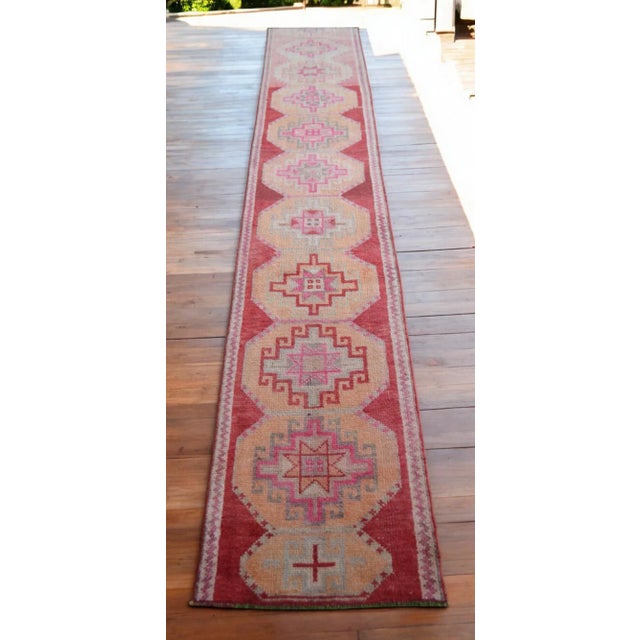 Add a pop of color and style to your hallway with this charming 2x12 Rug Runner HandMade Oushak Runner Rug. Featuring...