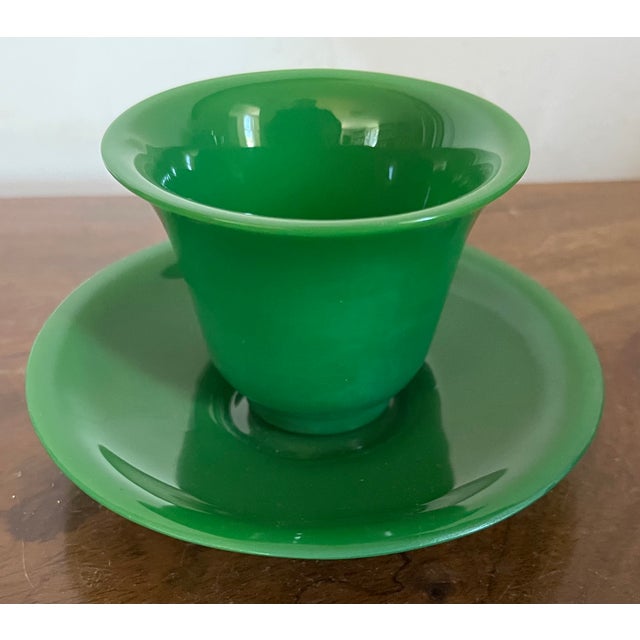 Glass Antique 19th Century Chinese Bright Green Peking Glass Tea Cups & Saucers - Set of 4 For Sale - Image 7 of 18