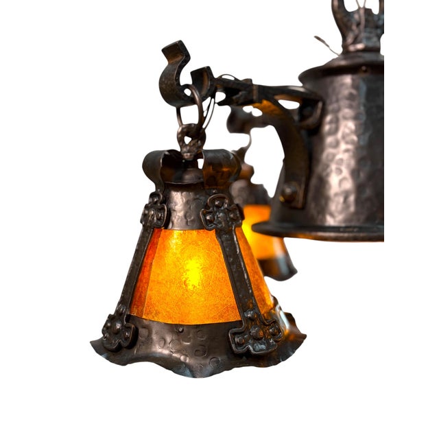 Brown 1910s Arts and Crafts 5 Light With Four Lanterns and Mica Dome Bottom Light For Sale - Image 8 of 16