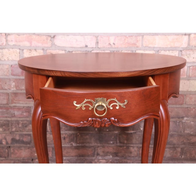 Baker Furniture French Provincial Louis XV Walnut and Burl Wood Tea Table, Newly Refinished For Sale In South Bend - Image 6 of 13