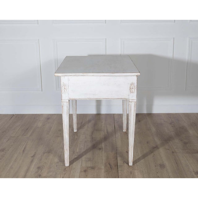 Off-white Swedish Gustavian Style Painted Table, circa 1850 For Sale - Image 8 of 9