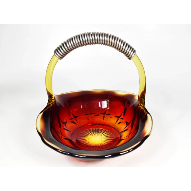 Traditional Mid 20th Century Indiana Tiara Glass Amberina Sunset Constellation Basket Bowl For Sale - Image 3 of 12