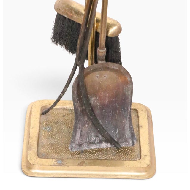 Virginia Metalcrafters Vintage Brass Fireplace Tools Set For Sale - Image 4 of 8