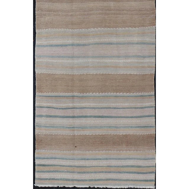 Tan Mid 20th Century Vintage Turkish Kilim Rug With Horizontal Stipes in Light Brown Blue Taupe Multicolor For Sale - Image 8 of 10