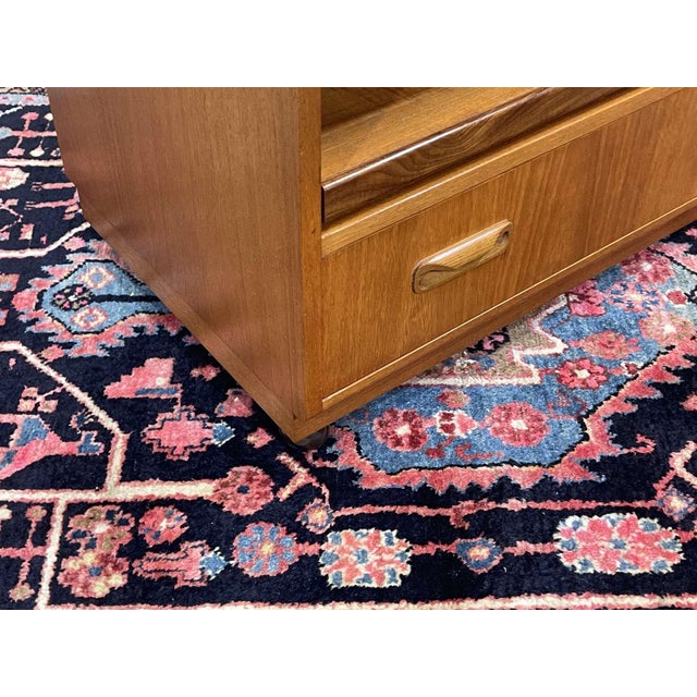 Vintage Teak TV Stand from G-Plan, 1970s For Sale - Image 3 of 13