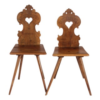 Antique Board Chairs in Walnut, 1815-1825, Set of 2 For Sale