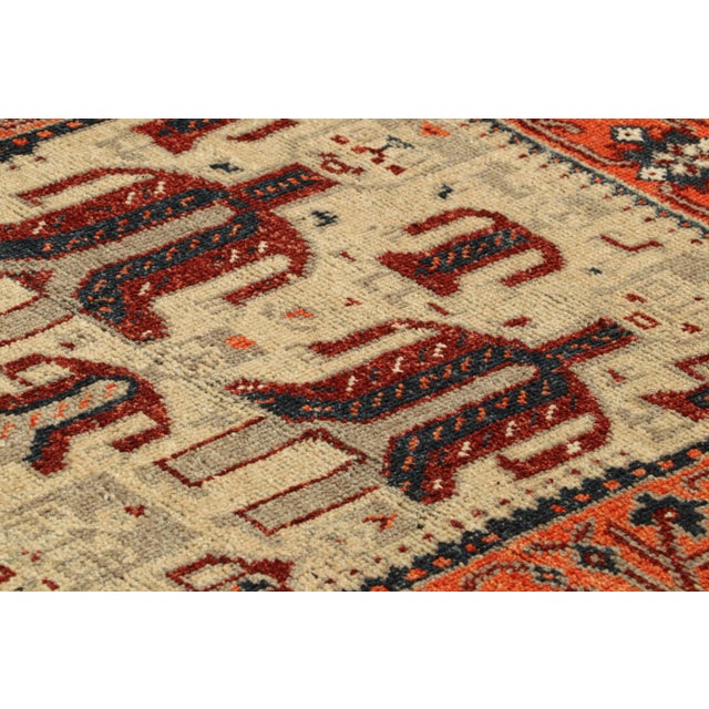 This contemporary 3x4 rug is a grand new entry to Rug & Kilim’s Burano Collection. Hand-knotted in Ghazni wool, this...
