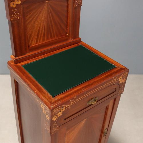 Italian Nightstands in Mahogany and Glass, Set of 2 For Sale - Image 12 of 15