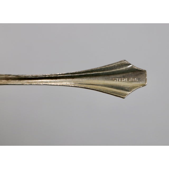 American Vintage Sterling Silver Salt Spoon With Scalloped Shell Bow l- Set of 3 For Sale - Image 3 of 5