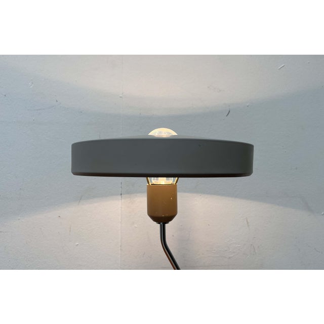 Mid-Century Modern Dutch Model Romeo Minimalist Table Lamp by Louis Kalff for Philips, 1960s For Sale - Image 13 of 18