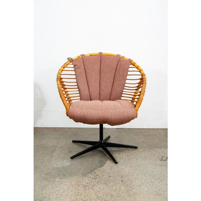 1960s 1960s Mid Century Modern Lounge Chair Set Black Swivel Rattan Pink Rose Fabric Denmark For Sale - Image 5 of 11