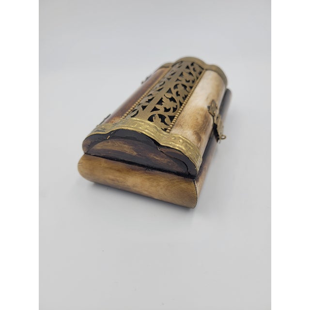 Indian Vintage Indian Camel Bone & Brass "Ship of the Desert" Trinket Box For Sale - Image 3 of 12