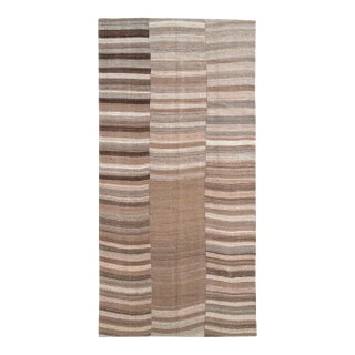 Galerie Shabab Collection Mid-20th Century Turkish Flatweave Kilim Gallery Carpet For Sale
