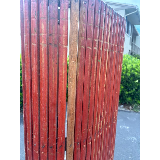 Mid-Century Modern 1940s American Industrial Red Lacquer Wood & Leather Room Divider Screen For Sale - Image 3 of 8
