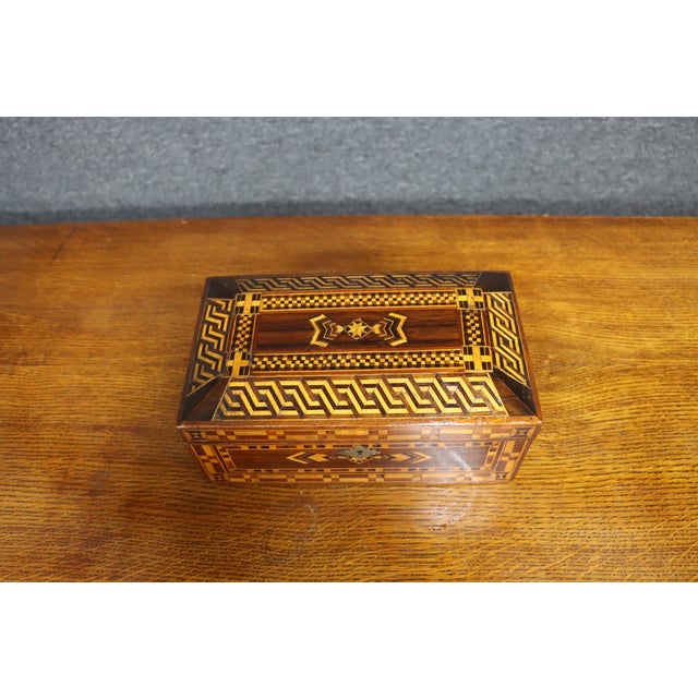 Late 19th Century Victorian Marquetry Jewelry Box in Mahogany, Rosewood & Satinwood For Sale - Image 5 of 13