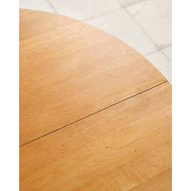 Round Extendable Dining Table in Oak by Hans J. Wegner, Denmark, 1970s For Sale - Image 17 of 18