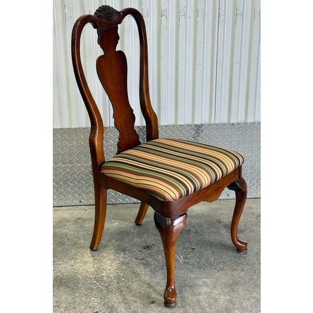 1980s Vintage Solid Cherry Queen Anne Style Dining Chairs by Stanley Furniture “American Craftsman” – Set of 6 For Sale - Image 5 of 11