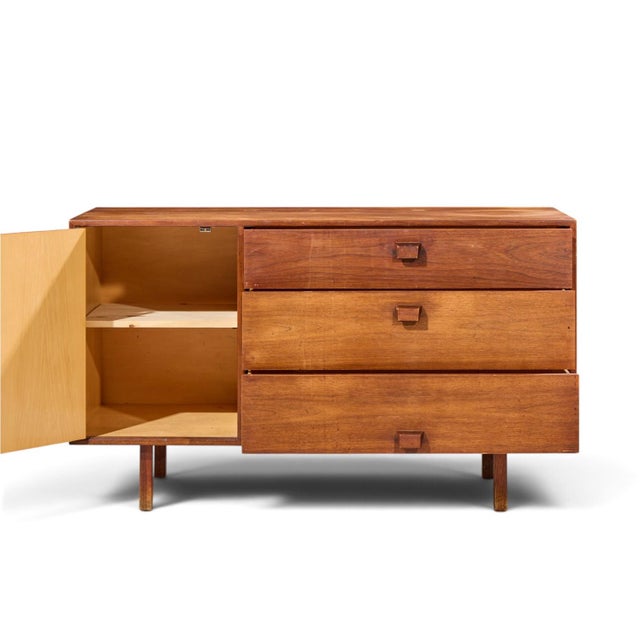 Brown Jens Risom Mid Century Walnut Credenza For Sale - Image 8 of 9