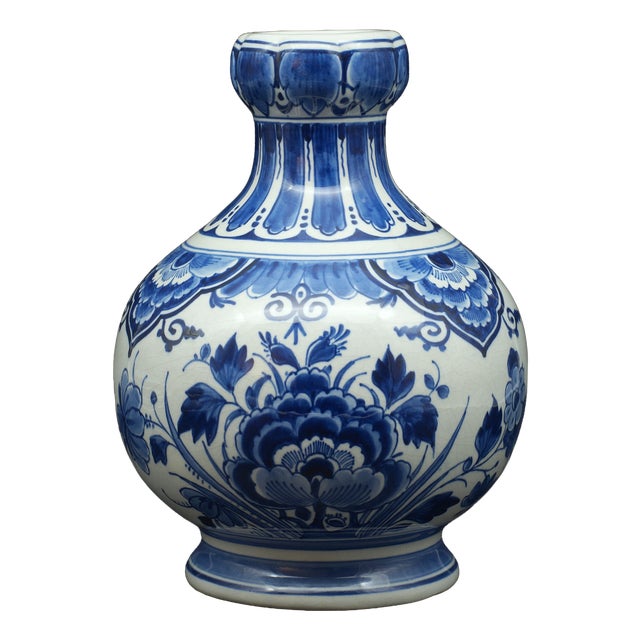 Vintage Bulbous Vase with Flowers from Royal Delft, 1928 For Sale