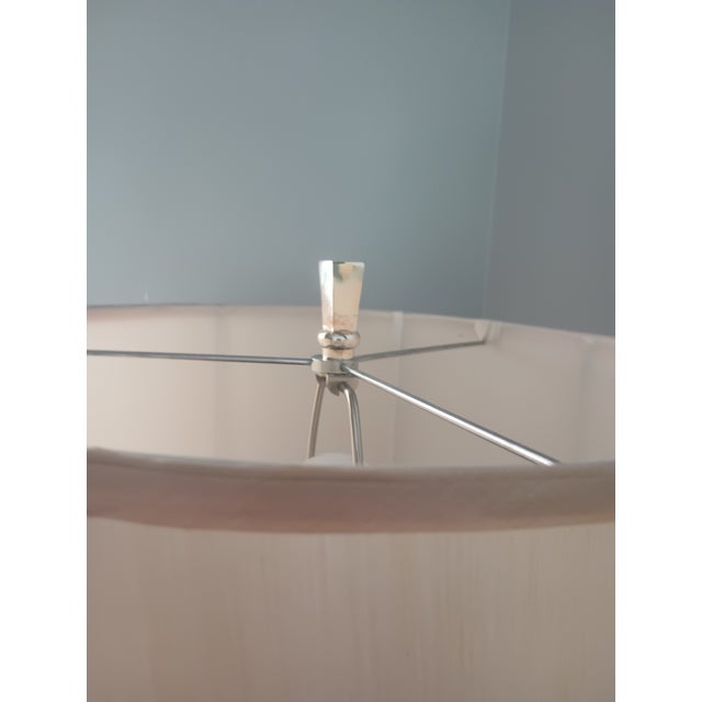 1970s Mid-Century Modern Ethan Allen Geometric Crystal Table Lamp With Linen Drum-Style Shade For Sale - Image 9 of 10