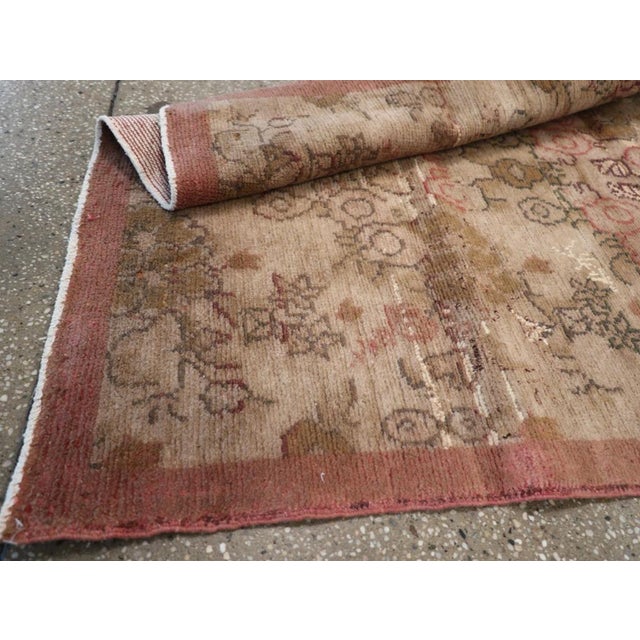 Galerie Shabab Collection Mid-20th Century Turkish Anatolian Throw Rug For Sale - Image 9 of 9