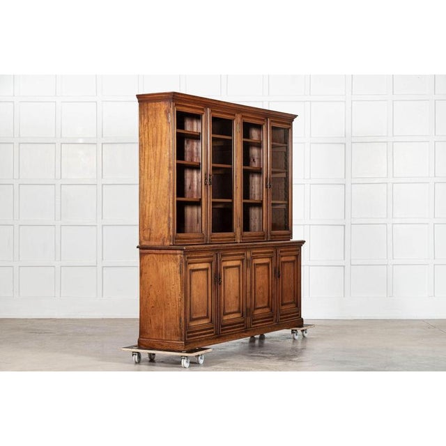 Large English Glazed Walnut Bookcase, 1870s For Sale - Image 3 of 18