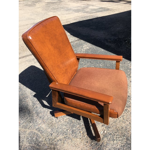 Mid century executive chair Clearance
