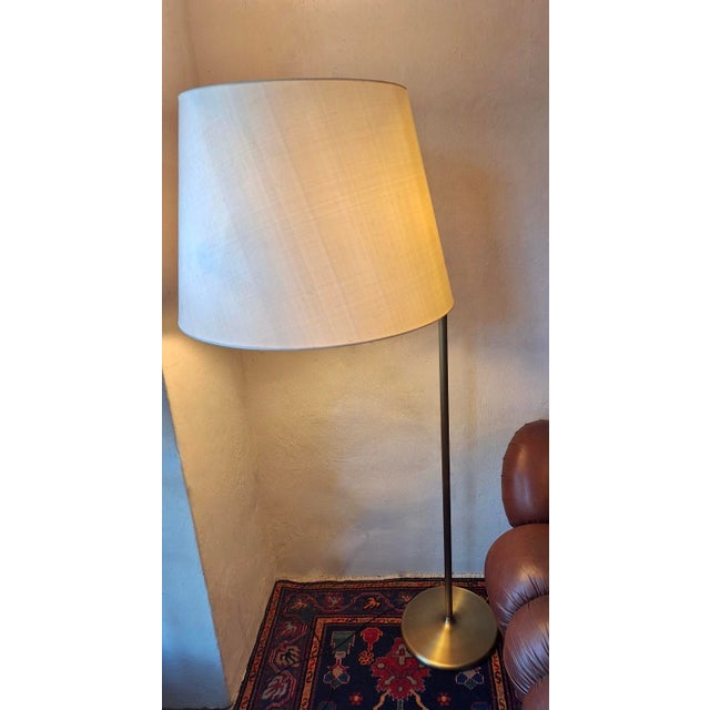 Multi-Adjustable Swing Arm Brass Floor Lamp with Uplight by Walter Von Nessen, USA, 1960s For Sale - Image 4 of 13
