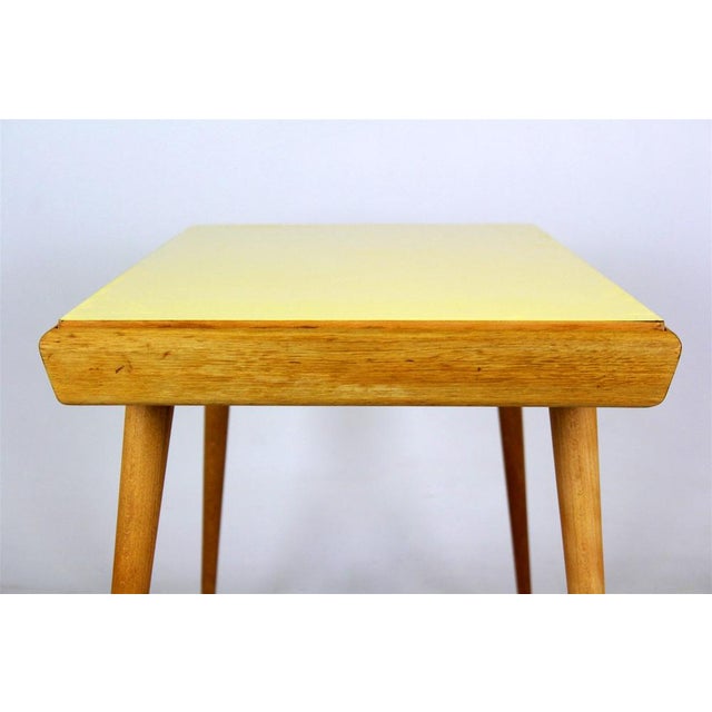 Coffee Table with Double-Sided Formica Top from Interier Praha, Former Czechoslovakia, 1960s For Sale - Image 14 of 18