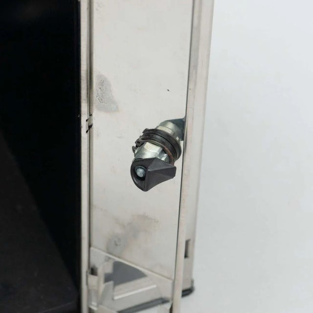 1980s Mailbox by Oscar Tusquets and Lluis Clotet for Bd Barcelona, ​​1984 For Sale - Image 5 of 13