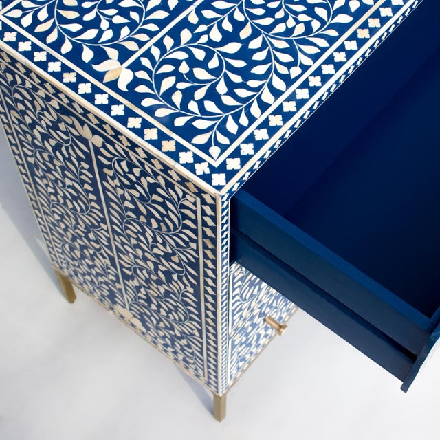 Arts & Crafts Arabesque Bone Inlay Six-Drawer Dresser - Blue by House of Jaipur For Sale - Image 3 of 5