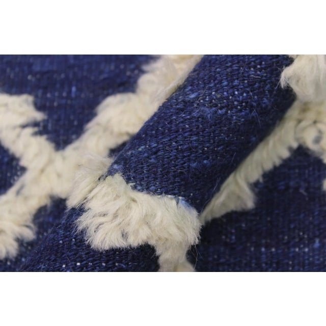 1990s 1990s 1990s Abstract Moroccan High-Low Blue/Ivory Wool Rug - 8'0'' X 10'1'' For Sale - Image 5 of 8