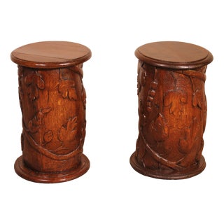 17th Century Oak Bedside or Sofa End Tables, Set of 2 For Sale