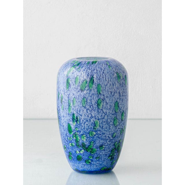 French Blue and Green Mouth-Blown Cased Art Glass Vase from La Rochère, 1960s For Sale - Image 3 of 17