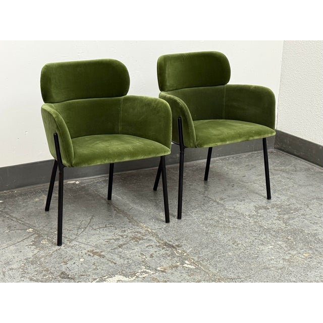 Mid-Century Modern Caleb Zipperer for Cb2 Azalea Forest Green Logan Velvet Armchairs, Pair For Sale - Image 3 of 12