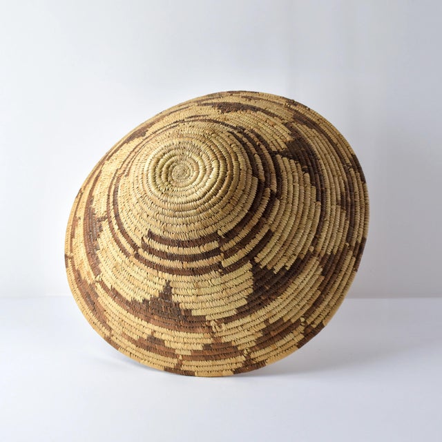 Early 20th Century Early 20th Century Coiled Basket Botswana 19 Inch For Sale - Image 5 of 9