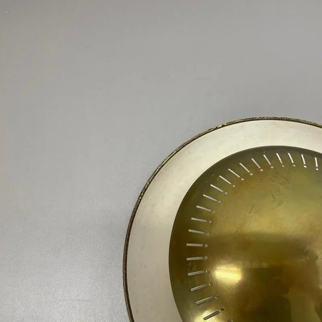 Gold Round Brass Wall Ceiling Light in the style of Gino Sarfatti, Italy, 1950s For Sale - Image 8 of 18