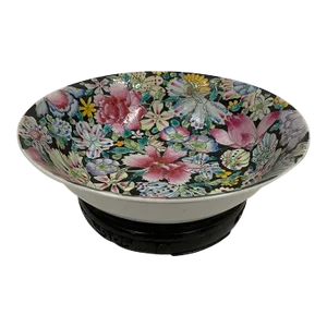 Late 19th Century Antique Chinese Femille Rose Porcelain Bowl With Marks