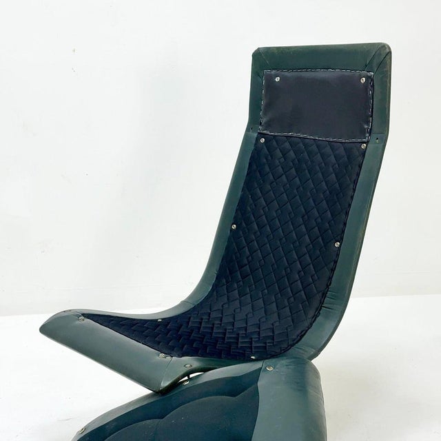 Mid-Century Dark Green Leather Lounge Chair, 1980s For Sale - Image 10 of 11