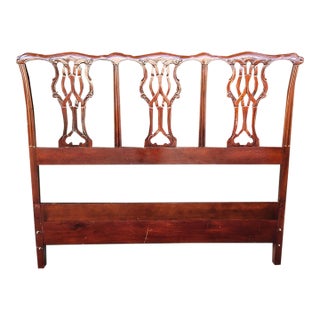 Vintage Baker Furniture Chippendale-Style Mahogany Queen Headboard For Sale