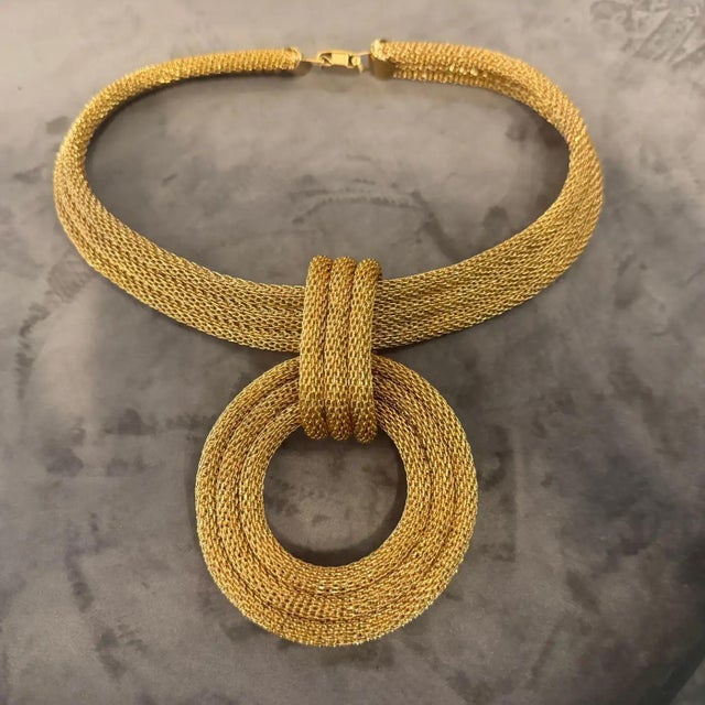 A High Quality Vintage Costume Jewelry Gilded Metal Italian Necklace For Sale - Image 14 of 16