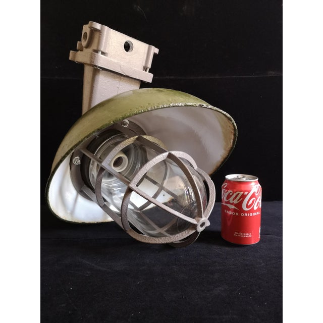Vintage Industrial Aluminum and Enamel Wall Lights, 1950s, Set of 2 For Sale - Image 13 of 14
