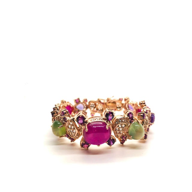 Bochic Vintage Natural Ruby, Sapphire, Amethyst & Peridot • 18K Gold & 950 Silver • Signed Masterpiece Indulge in elevated...